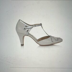 Rachel Simpson Gardenia II Ivory heels never worn before